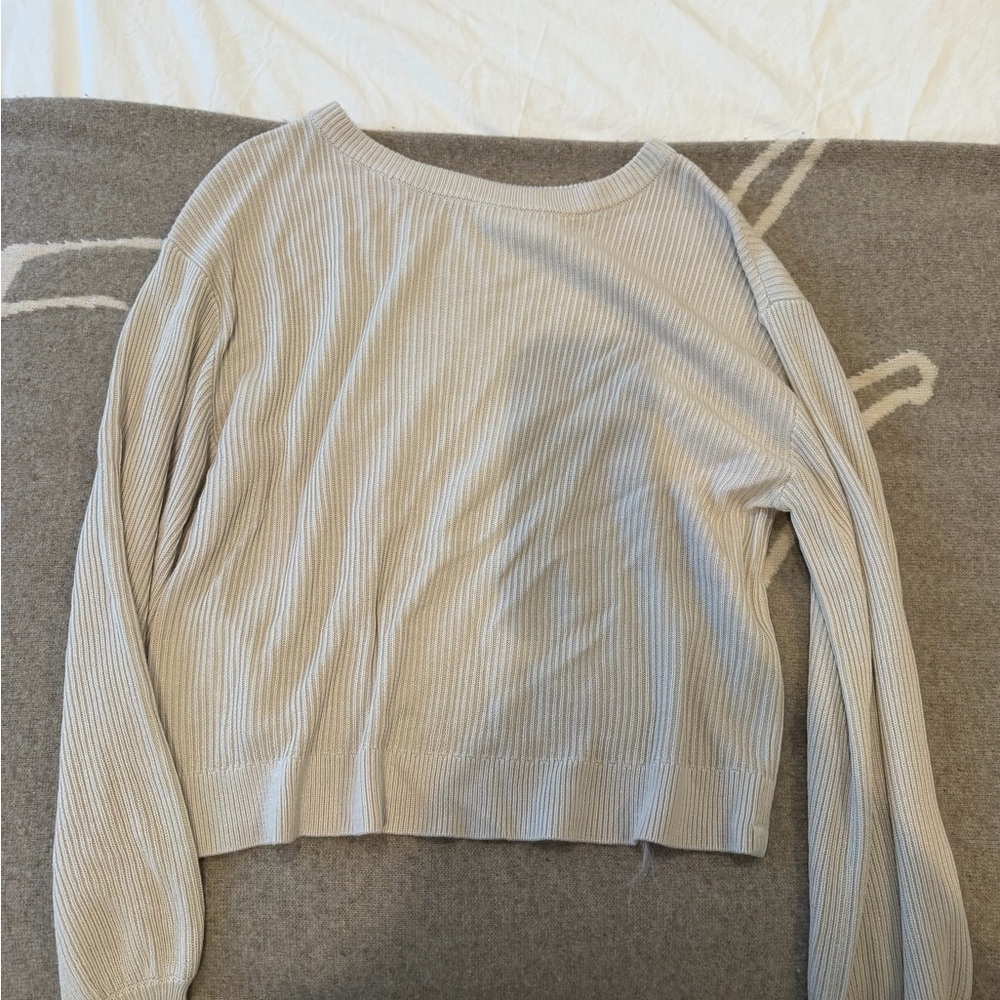 Lulu Lemon Women's Cream Sweater